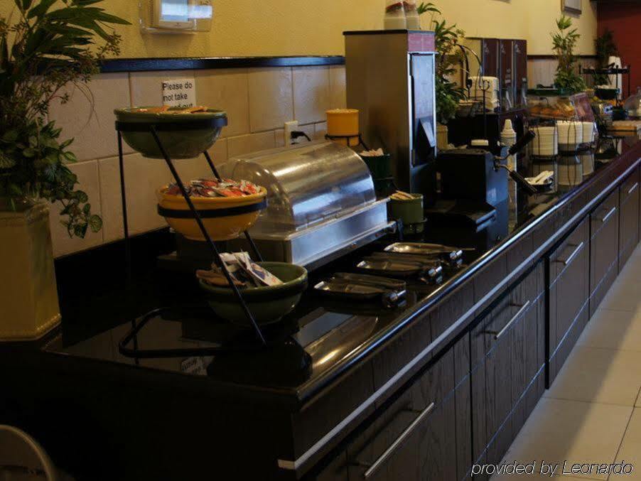 La Quinta by Wyndham Lumberton Hotel Bagian luar foto